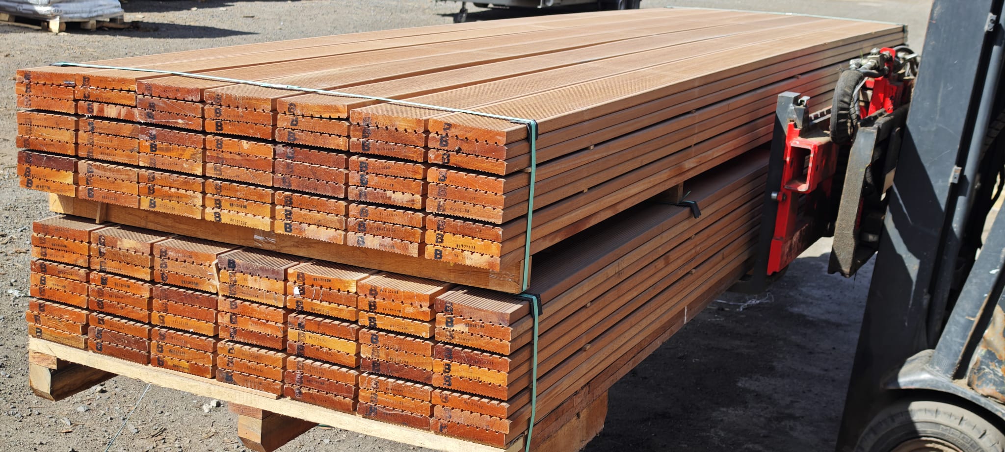 Bangkirai Terrassendielen (Verschiedene Längen)