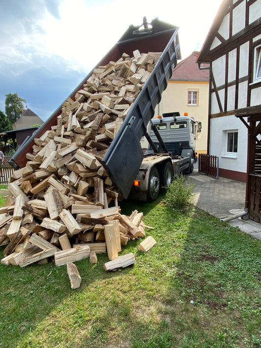 Feuerholz, Brennholz, Lieferung, Hänger LKW, HOLZ4u