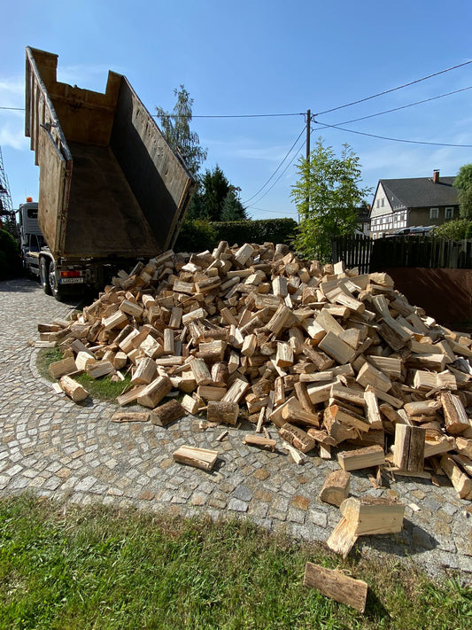 Feuerholz, Brennholz, Lieferung, Hänger LKW, HOLZ4u